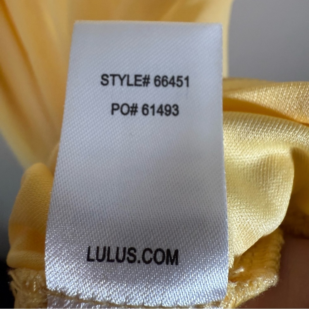 Lulus Lover’s Game Lace Halter Skater Mini Dress Light Yellow Size Small - Picture 9 of 9